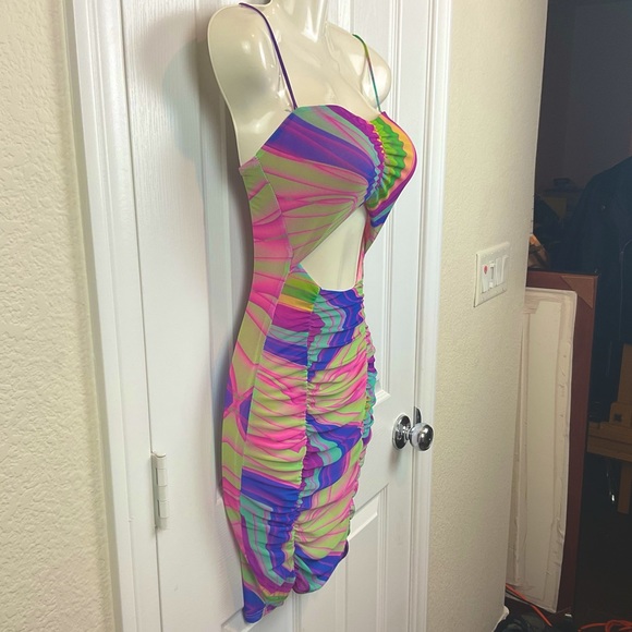 Pre-Owned Black Bead Moire Patterned Pastel Slip On Dress, Size Small - Picture 3 of 10